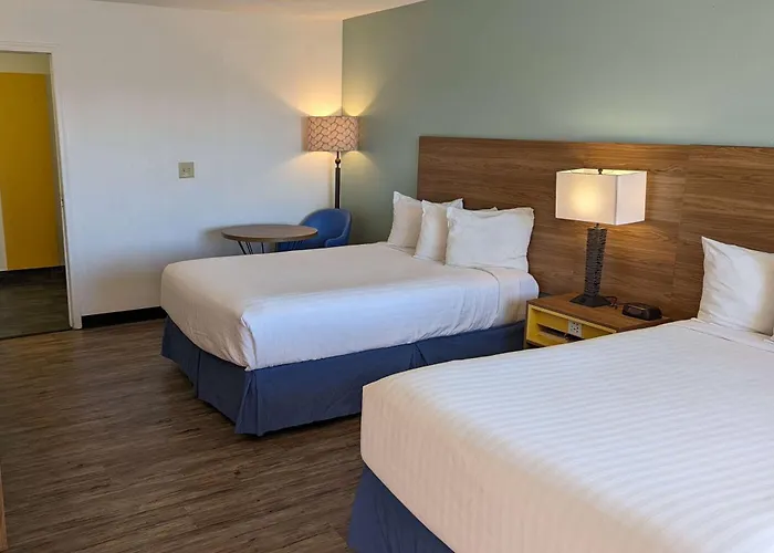 Days Inn By Wyndham Lake Havasu